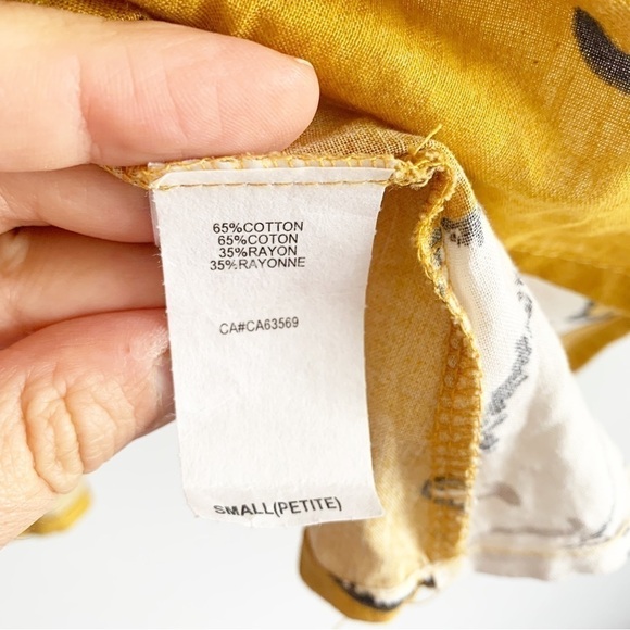 NWT Sadie & Sage Floral Lace Yellow & White Peplum So Sunny Top Size S - Picture 10 of 11